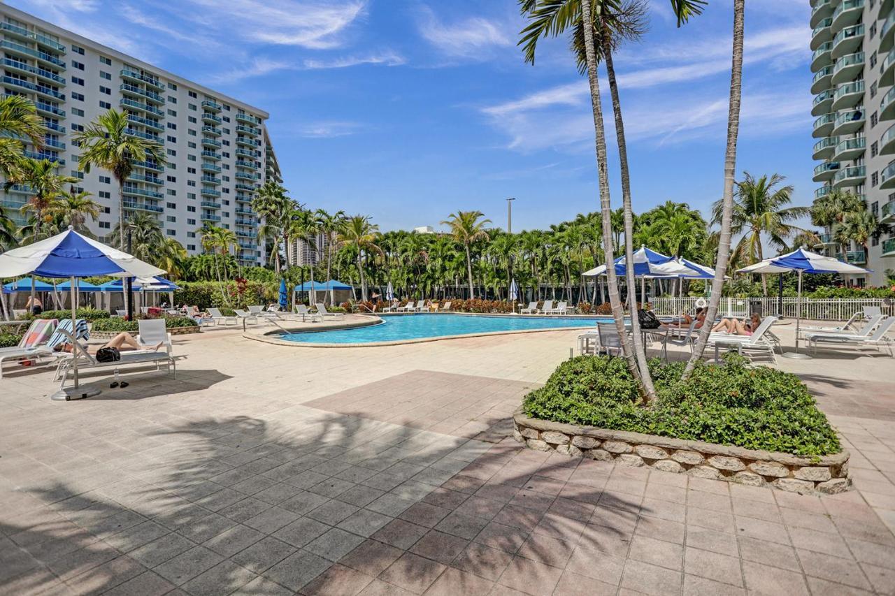 Ocean Reserve Condominium ميامي بيتش المظهر الخارجي الصورة